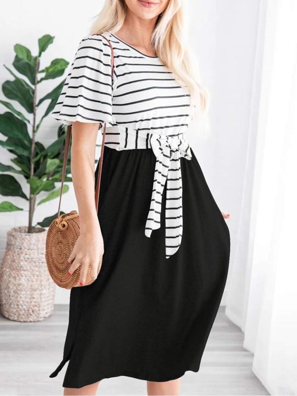 Merokeety Woman’s Black and White Striped Tie-Waist Casual Dress Size L NWT